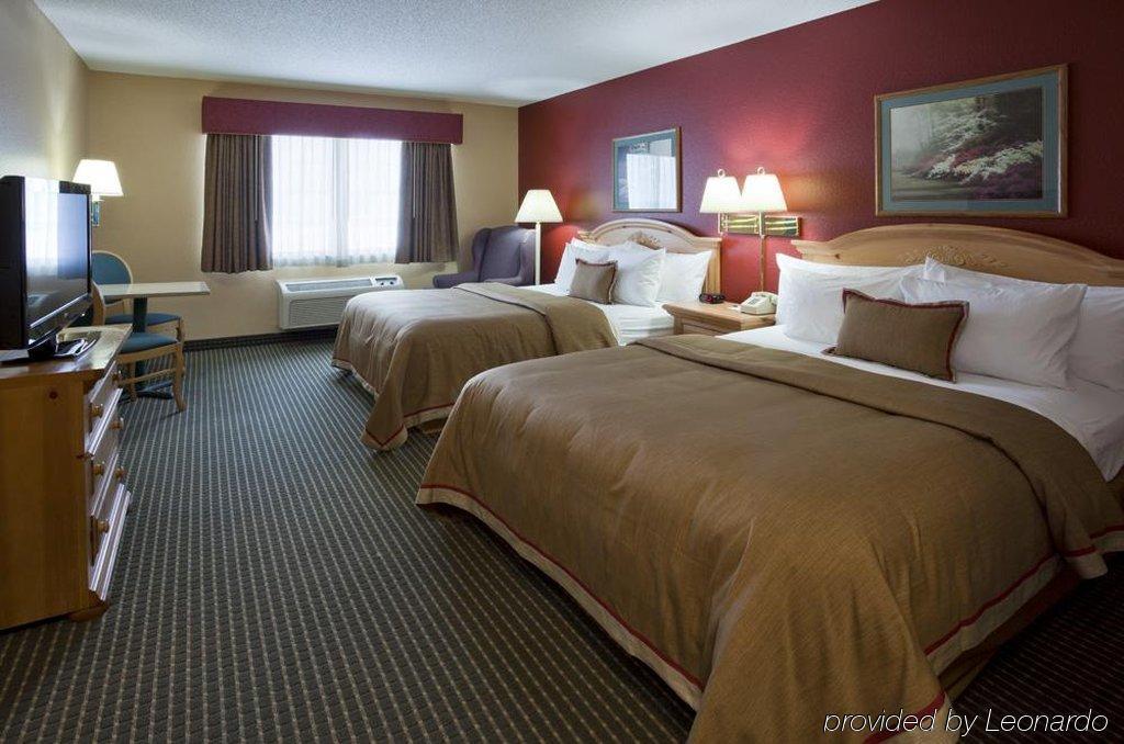 Quality Inn & Suites Стиллуотер Экстерьер фото
